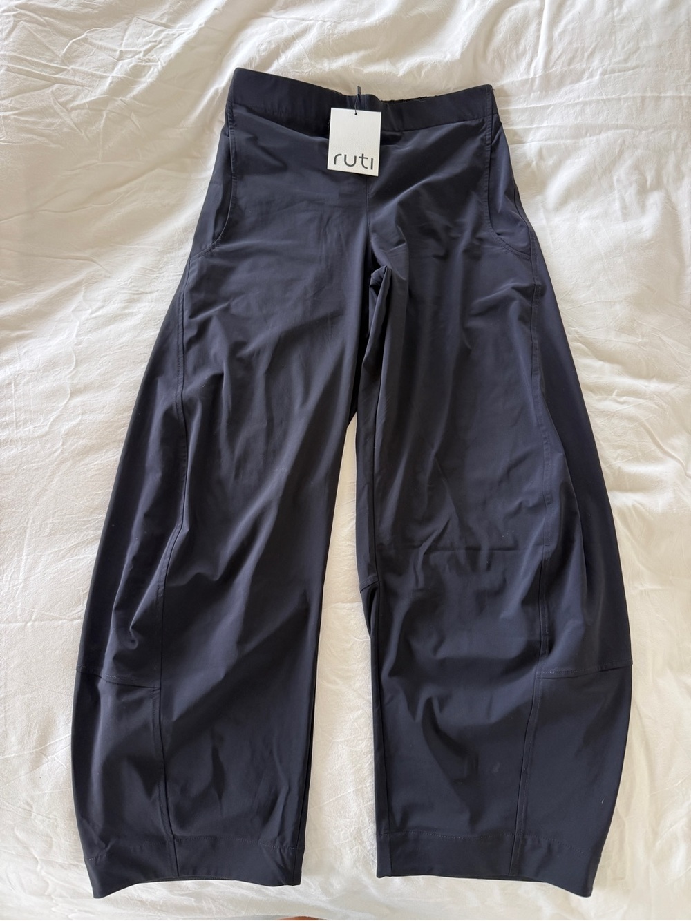 Ruti ON THE LOOSE WORK PANTS - NWT!!